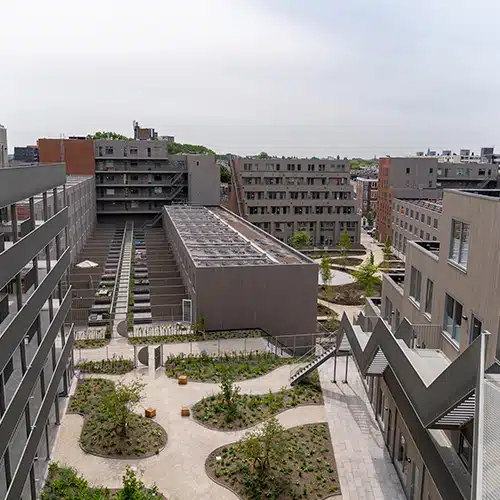 232 appartementen in Rotterdam<br> (verdeeld over 6 blokken)